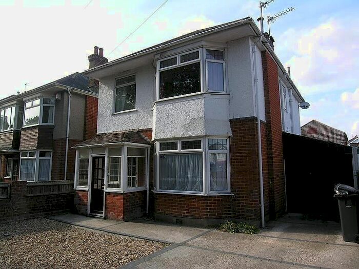 4 Bedroom Property To Rent In Vicarage Road, Moordown, Bournemouth BH9