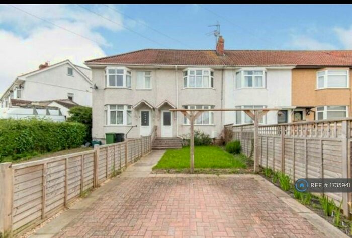 3 Bedroom Terraced House To Rent In Hunters Way, Bristol, BS34