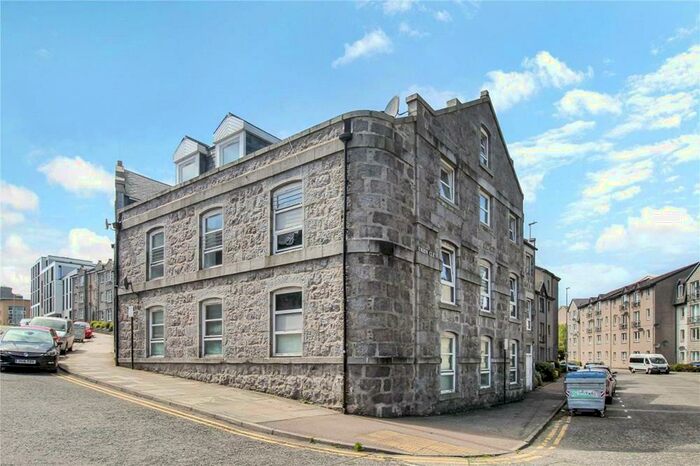 1 Bedroom Flat To Rent In Union Glen, (Near Union Street) Aberdeen, AB11