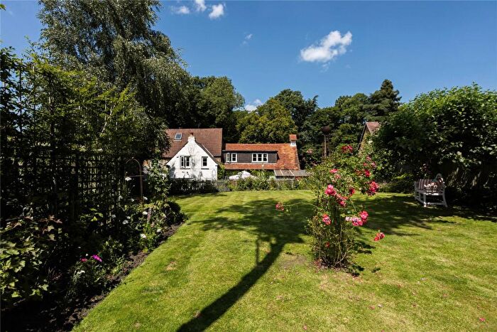 5 Bedroom Cottage For Sale In Hill Road, Lower Boddington, Daventry, Northamptonshire, NN11