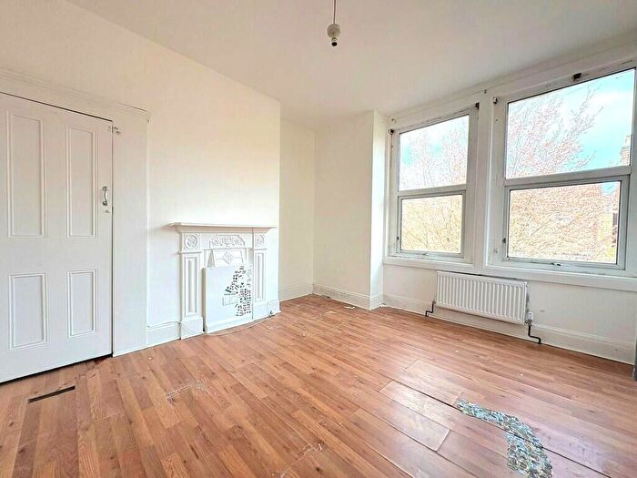 3 Bedroom Terraced House For Sale In Graham Road, Harrow, Middlesex, HA3