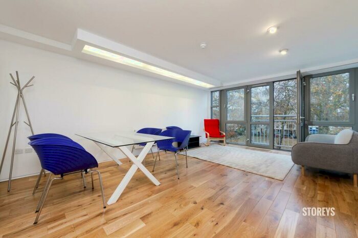 2 Bedroom Apartment To Rent In Hoxton Square, Shoreditch, London, N1