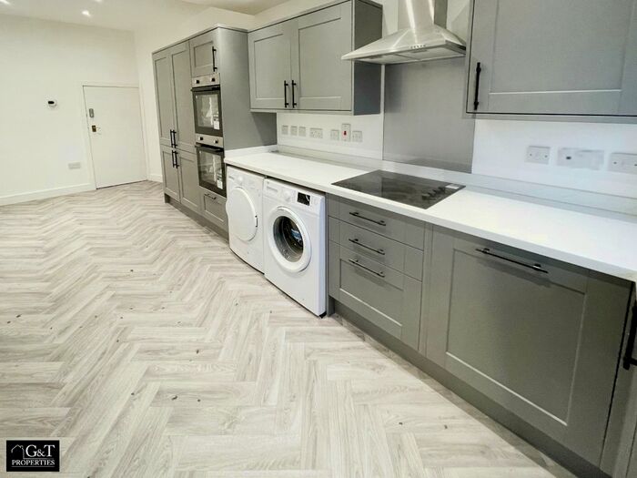 1 Bedroom Studio To Rent In Castleton Street, Netherton, Dudley, DY2