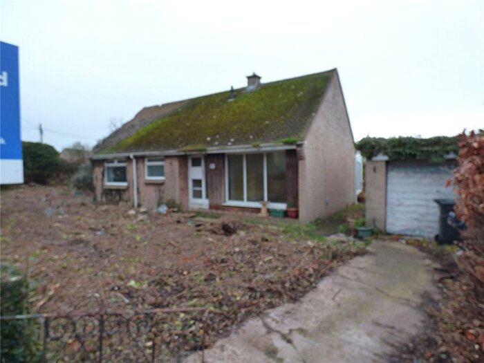2 Bedroom Bungalow For Sale In Penlan, Llandudno, Conwy, LL30