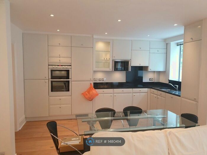 4 Bedroom Flat To Rent In Marlborough Road, Richmond, TW10
