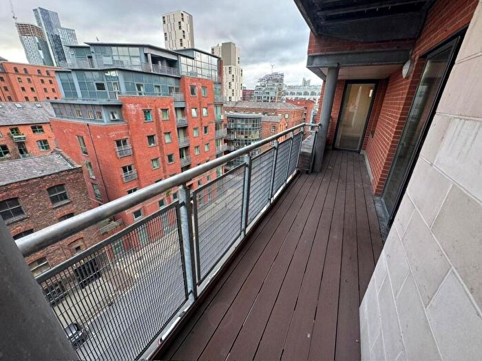 1 Bedroom Apartment To Rent In The Quadrangle, Lower Ormond Street, Manchester, M1