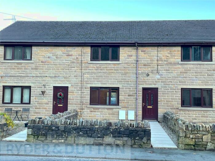 3 Bedroom Terraced House To Rent In Burnley Road East, Rossendale, Lancashire, BB4