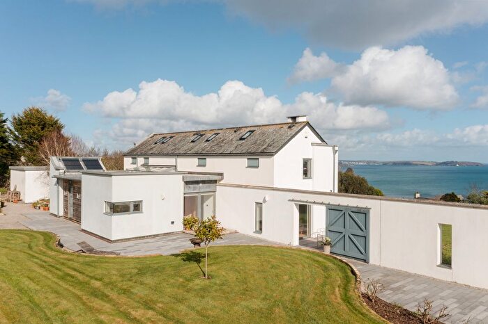 4 Bedroom Detached House For Sale In Bow Green, Falmouth, Cornwall, TR11