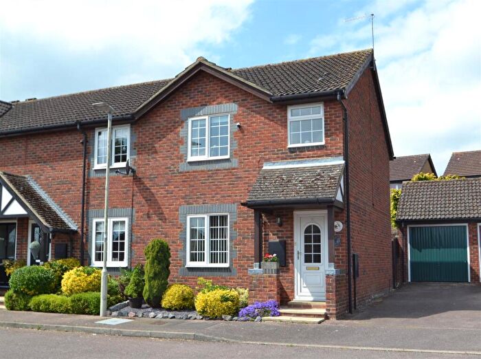 2 Bedroom End Of Terrace House For Sale In Peasmead, Buntingford, SG9