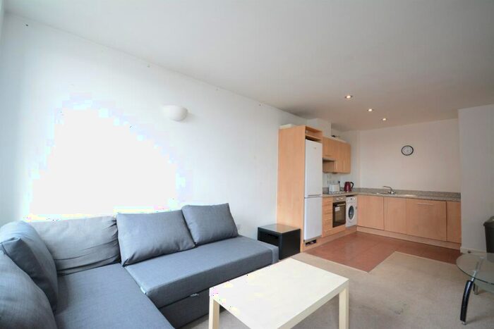 1 Bedroom Apartment To Rent In The Hicking Building, Queens Road, NG2