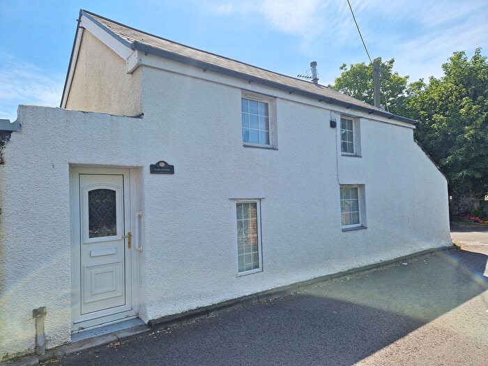 2 Bedroom Cottage For Sale In Lougher Row, Nottage, Porthcawl, CF36