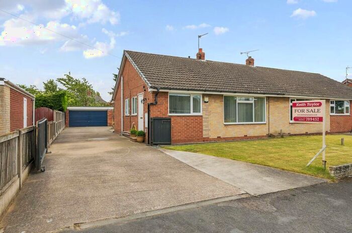 2 Bedroom Semi-Detached Bungalow For Sale In West End Gardens, Pollington, Nr Snaith, DN14