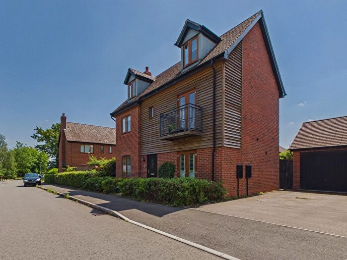 4 Bedroom Detached House For Sale In End Hill Way, Malvern, WR14