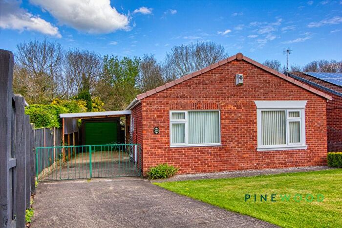 2 Bedroom Detached Bungalow For Sale In Barton Crescent, Chesterfield, S40