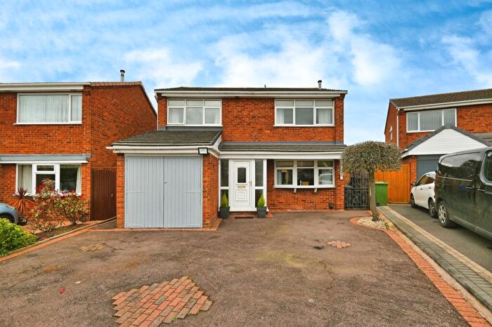 4 Bedroom Detached House For Sale In Fir Tree Close, Tamworth, B79