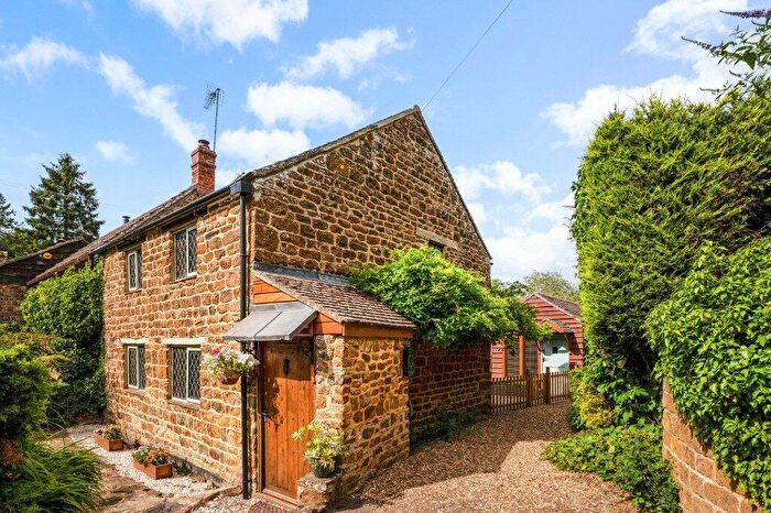 3 Bedroom Semi-Detached House For Sale In Back Lane, Epwell, Banbury, Oxfordshire, OX15
