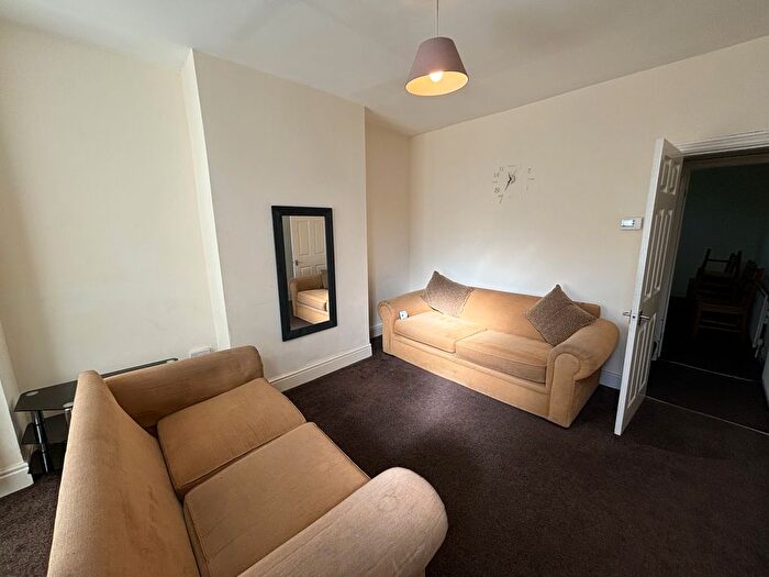 3 Bedroom Terraced House To Rent In Standon Road, Wincobank, Sheffield, S9