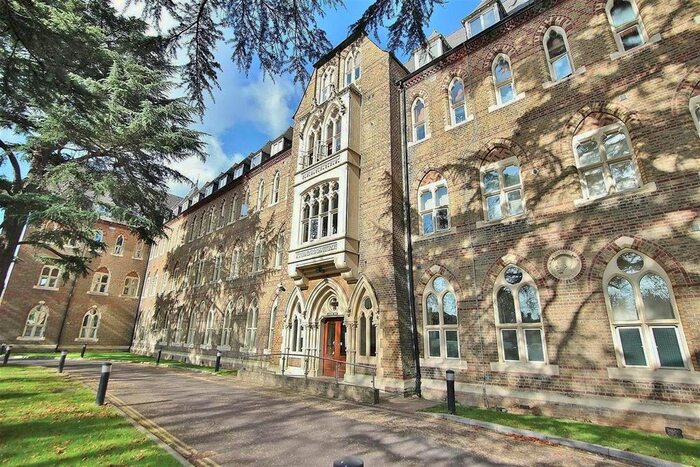 1 Bedroom Flat To Rent In Flat, Lancaster House, Borough Road, Isleworth, TW7