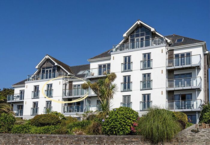 3 Bedroom Flat For Sale In Cliff Road, Falmouth, TR11