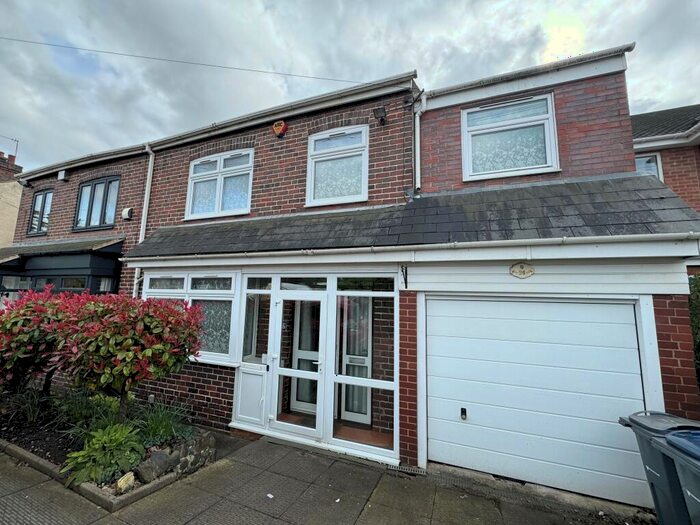 3 Bedroom Property To Rent In Lodge Hill Road, Selly Oak, B29