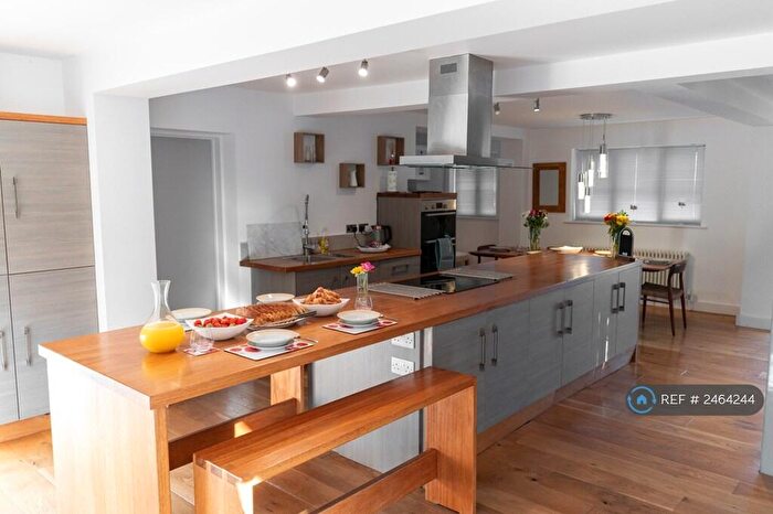 3 Bedroom Detached House To Rent In Southampton, Southampton, SO16