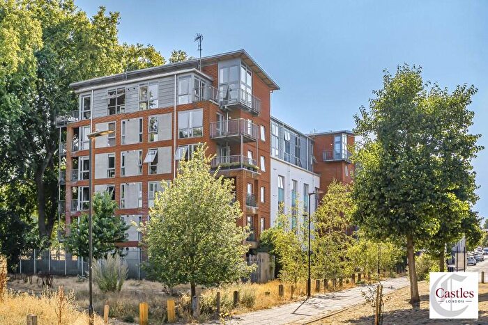 2 Bedroom Apartment To Rent In Ellington House, E5