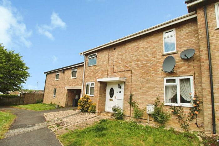 3 Bedroom Terraced House For Sale In Saxon Close, Cricklade, SN6