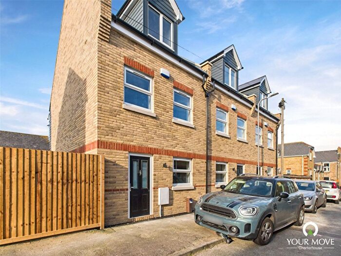 3 Bedroom End Of Terrace House For Sale In Clifton Street, Margate, Kent, CT9