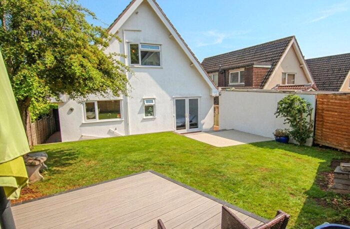 3 Bedroom Detached House For Sale In Hawthorn Park, Weston-super-Mare, Somerset, BS22