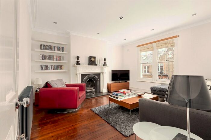2 Bedroom Flat To Rent In Cato Road, London, SW4