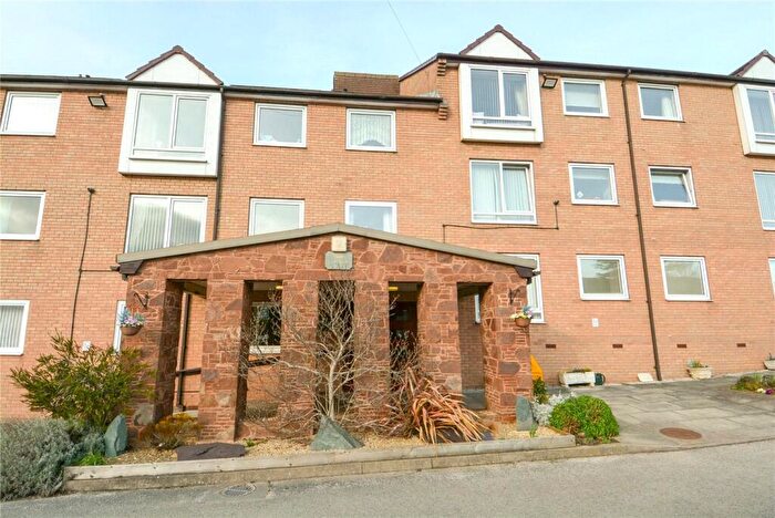 2 Bedroom Flat For Sale In Redcroft, Well Lane, Greasby, CH49