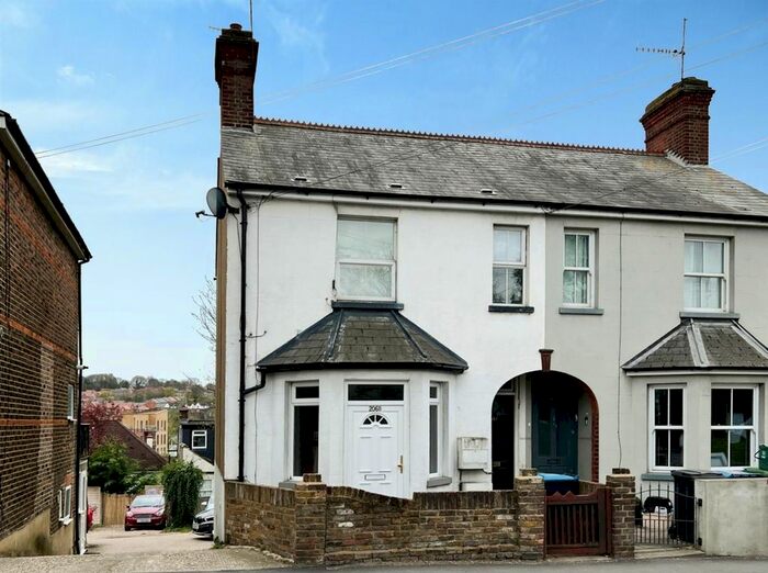 1 Bedroom Maisonette To Rent In Lawn Lane, Hemel Hempstead, HP3