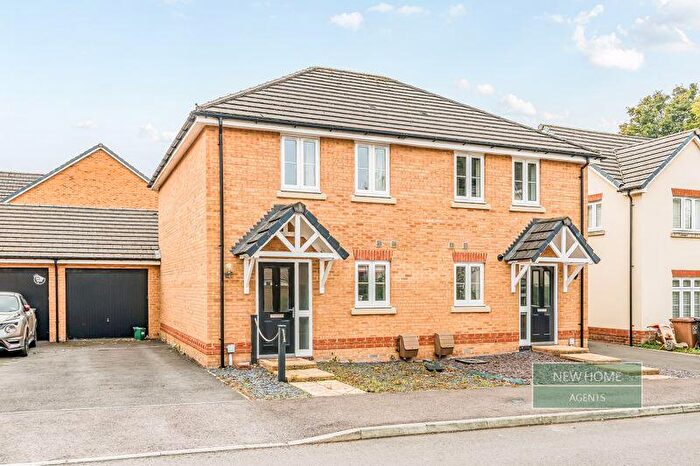 2 Bedroom Semi-Detached House For Sale In Longwood Copse Lane Beggarwood, Basingstoke, RG23