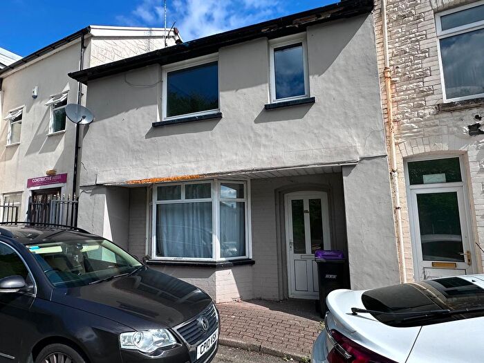 3 Bedroom Terraced House To Rent In George Street, Griffithstown, Pontypool, NP4