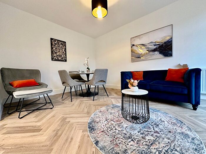 3 Bedroom Semi-Detached House For Sale In Zetland Road, Doncaster, DN2
