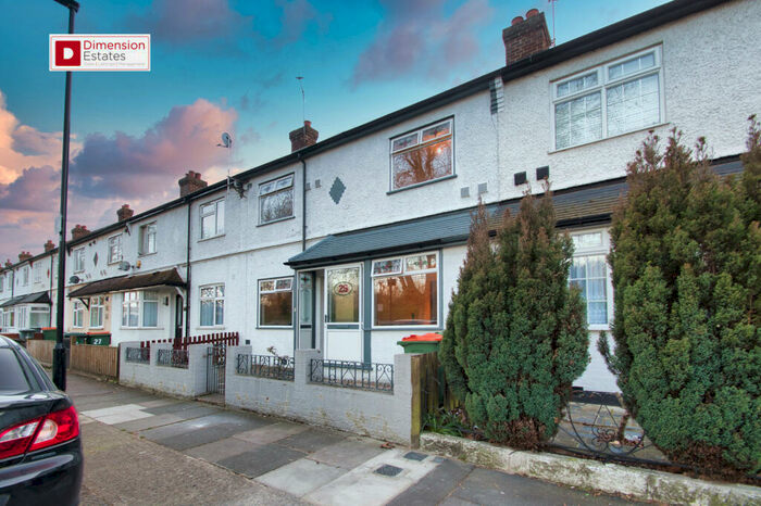 4 Bedroom Terraced House To Rent In Reynolds Avenue, London, E12