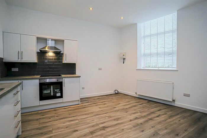 1 Bedroom Flat To Rent In Nairne Street, Burnley, BB11