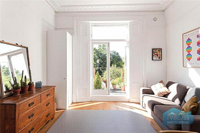 1 Bedroom Apartment To Rent In Stapleton Hall Road, Stroud Green, London, N4