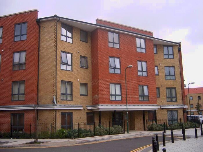 2 Bedroom Flat To Rent In Hirst Crescent, Wembley HA9