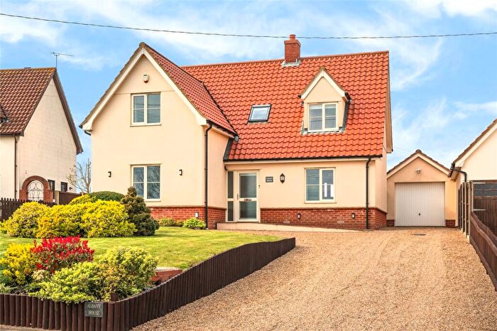 4 Bedroom Detached House For Sale In Combs, Stowmarket, Suffolk, IP14