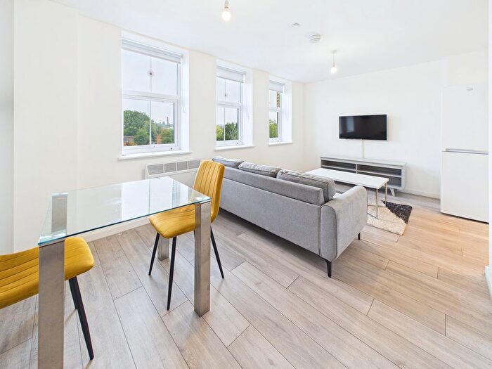 1 Bedroom Flat For Sale In To Standishgate, Wigan, WN1