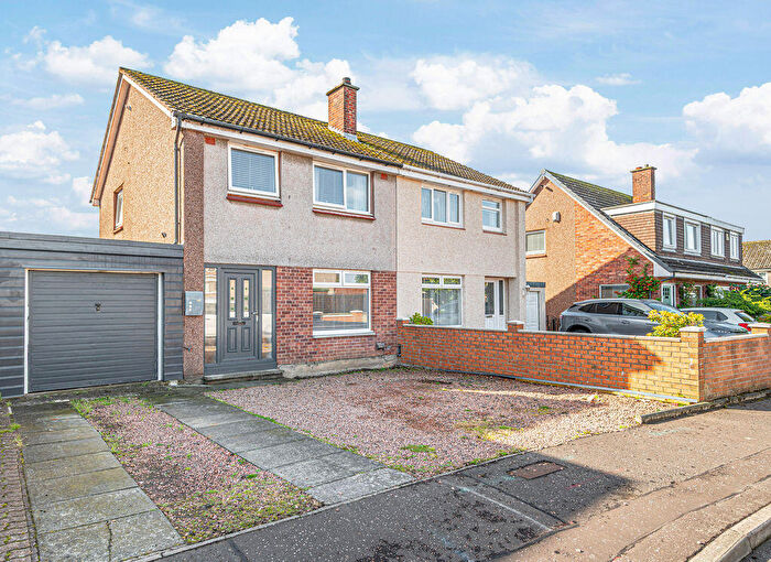 3 Bedroom Semi-detached Villa For Sale In Ashludie Place, Kirkcaldy, KY2