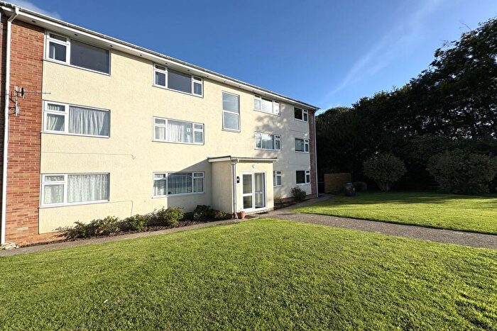 2 Bedroom Flat To Rent In Preston, DT3
