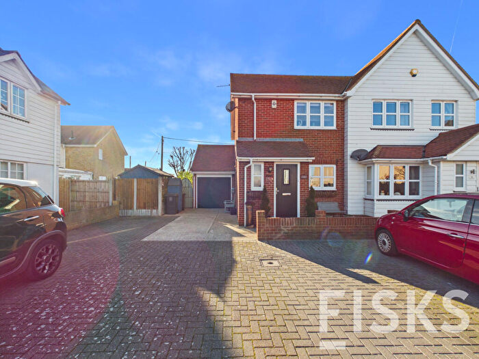 2 Bedroom Semi-Detached House For Sale In Haven Quays, Canvey Island, SS8