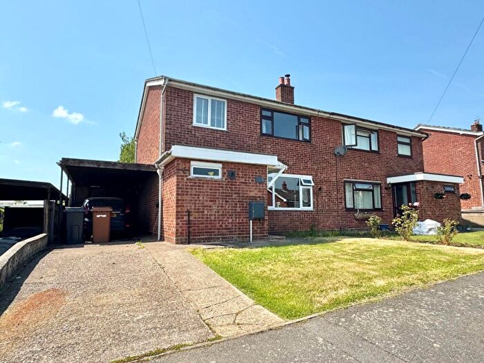 3 Bedroom Semi-Detached House For Sale In Belvoir Avenue, Ab Kettleby, LE14