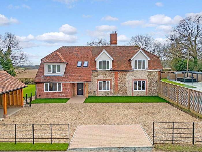 6 Bedroom Detached House For Sale In Bakers Cottage, Braintree, CM7