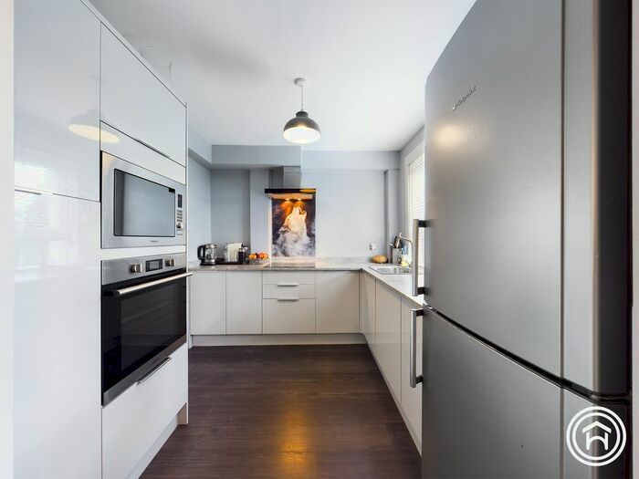 3 Bedroom End Of Terrace House For Sale In Larchgrove Avenue, Springboig, Glasgow, G32