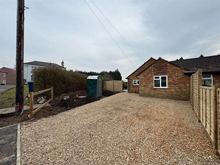 2 Bedroom Semi-Detached Bungalow To Rent In Hannath Road, Tydd Gote, PE13