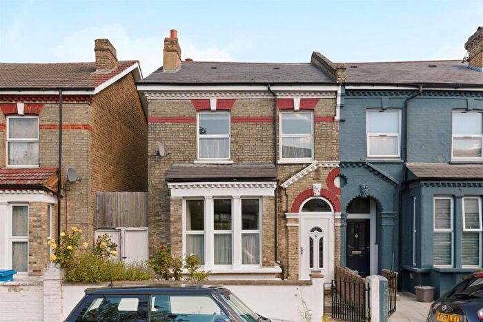 4 Bedroom House For Sale In Carden Road, Peckham, SE15