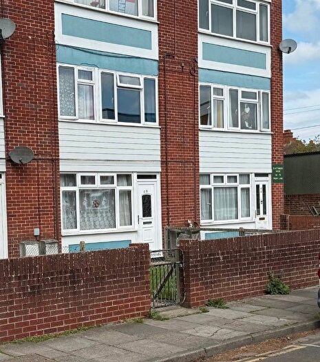 3 Bedroom Terraced House For Sale In Friary Lane, Salisbury, SP1